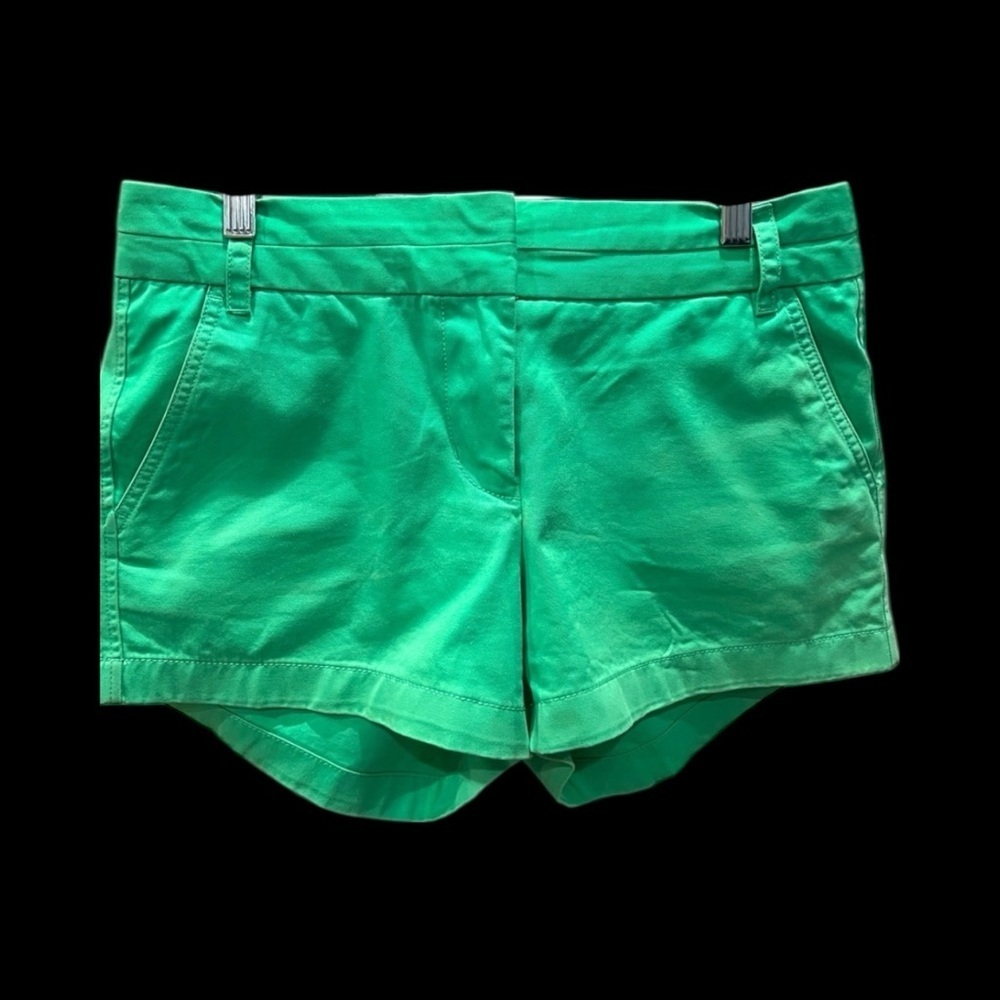 J Crew Size 8 Chino green cotton shorts